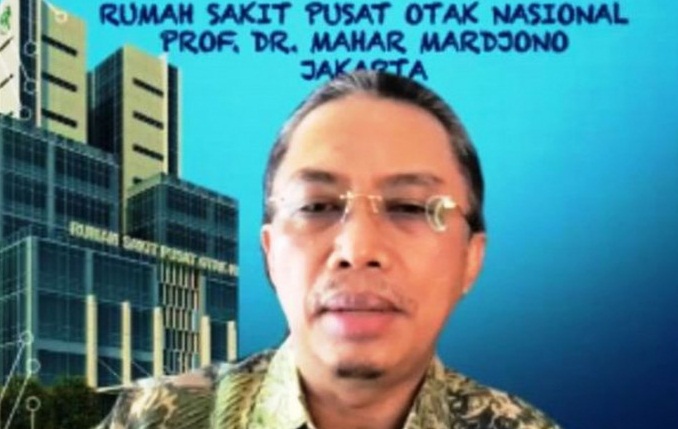 Direktur Utama Rumah Sakit Pusat Otak Nasional (PON) dr. Mursyid Bustami, Sp.S (K), KIC, MARS saat konferensi daring pada